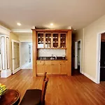 Super Cosy 8Bed & 6Bath In Vancouver Heart Near To Airport And Downtown