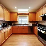 Super Cosy 8Bed & 6Bath In Vancouver Heart Near To Airport And Downtown