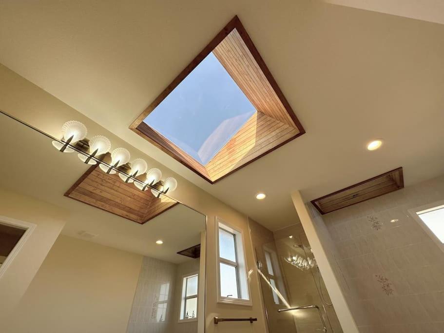 Pousada Super Cosy 8bed & 6bath In Heart Near To Airport And Downtown Vancouver
